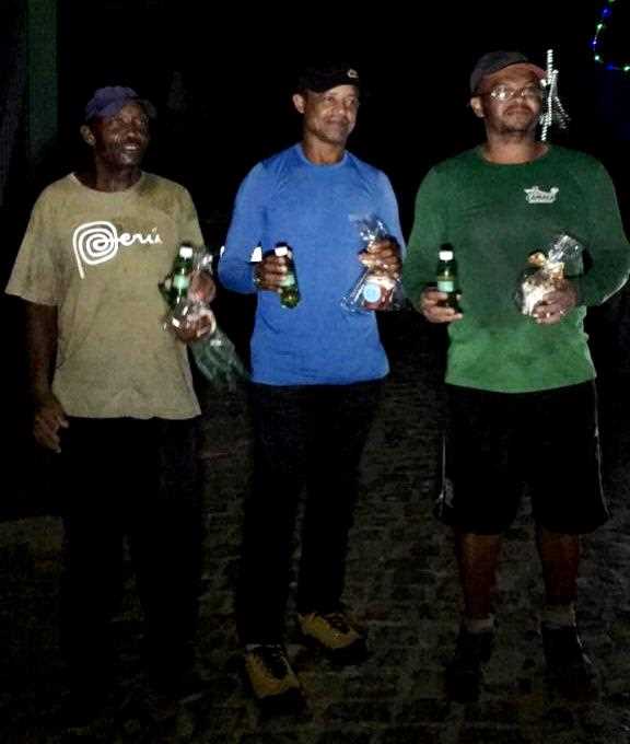 Camacã: Criança de 5 anos faz homenagem e dar presentes para os garis do caminhão coletor de lixo, Frank